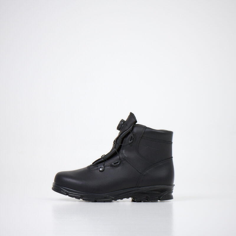 614278100 Waterproof Boots with Winch Fastening - obrazek 6