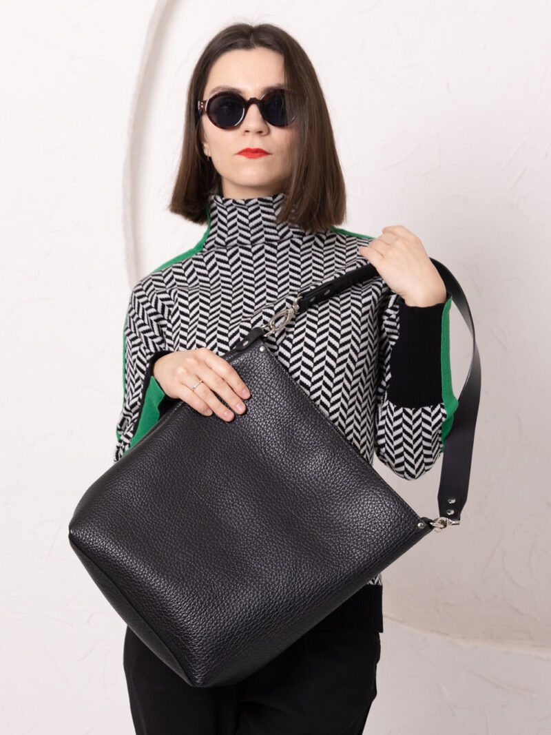 ADDISON Leather Tote - Black - obrazek 7