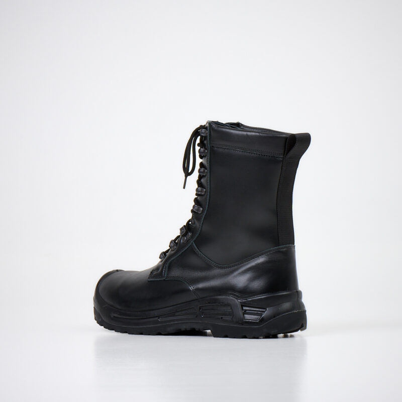 749402100 Leather Boots with Vibram Outsole - obrazek 3