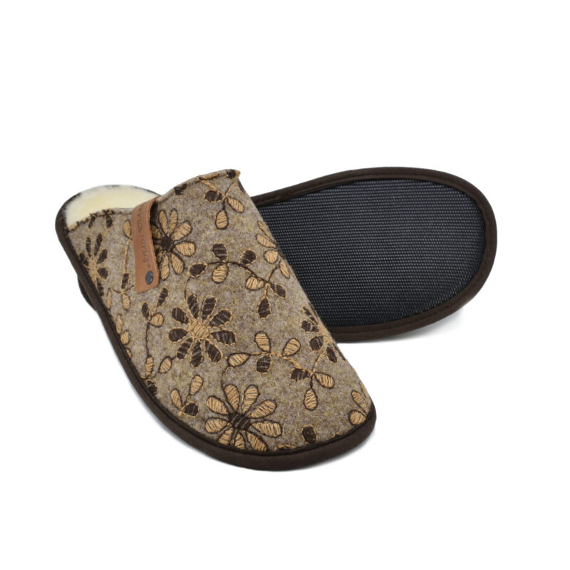 Jugu Slippers with Natural Felt and Wool - Floral Pattern v2 - obrazek 2