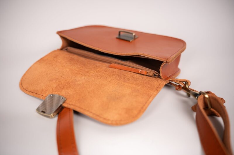 Natural Leather Saddle Bag Mini - Green - obrazek 3