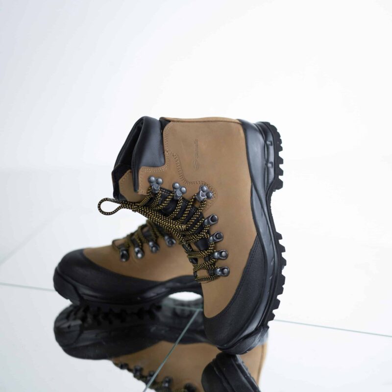 553P Tundra Hiking Boots - obrazek 2