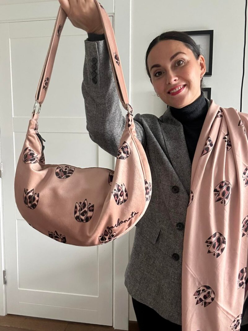 Hobo Bag - Brown Leopard Tulips - obrazek 3