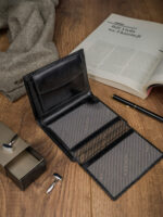 Skórzany portfel męski z systemem RFID Protect - Rovicky-6