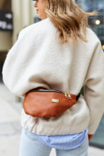 Klasyczna damska nerka biodrowa ze ekologicznej - Peterson-9