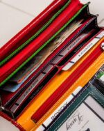 Skórzany portfel damski w orientacji poziomej na zatrzask - 4U Cavaldi-7