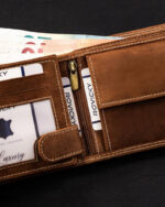 Duży portfel męski ze skóry naturalnej - Always Wild-10