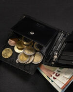 Duży, skórzany portfel męski bez zapięcia - Rovicky-10