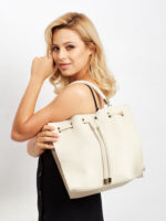 Kwadratowy shopper bag ściągany troczkiem, skóra naturalna - Rovicky-1