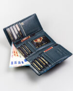 Damski, skórzany portfel w motylki - Peterson-9