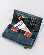 Duży, pionowy portfel damski ze skóry naturalnej na suwak i magnes - Peterson-3