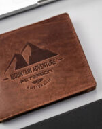 Duży, skórzany portfel męski z ozdobnym tłoczeniem - Peterson-3