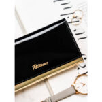 Klasyczny portfel damski ze skóry naturalnej w czarno-złotym kolorze zapakowany w markowe pudełko - Peterson-3