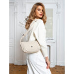 Sportowa listonoszka damska z poliestru w beżowym kolorze - Peterson-2