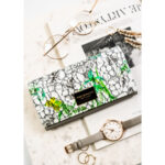 Wielokolorowy, poziomy portfel damski ze skóry naturalnej w kwiatowy wzór - Peterson-3