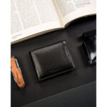Poziome, czarne etui na karty ze skóry naturalnej zapakowane w eleganckie pudełko - 4U Cavaldi-3