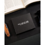 Poziome, czarne etui na karty ze skóry naturalnej zapakowane w eleganckie pudełko - 4U Cavaldi-10