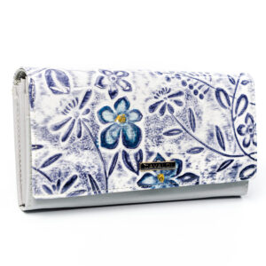Pojemny portfel damski wykonany ze skóry naturalnej i ekologicznej z kwiatowym tłoczeniem - 4U Cavaldi-1