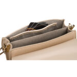 Beżowa listonoszka damska w kształcie podkówki zamykana klipsem magnetycznym - Peterson-7