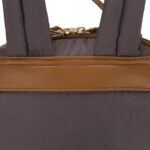 Szary, miejski plecak damski z poliestru zamykany suwakami - Peterson-15