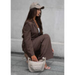 Listonoszka damska w beżowym kolorze wykonana z nylonu - Peterson-6