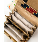 Portfel damski ze skóry ekologicznej i naturalnej w złotym kolorze w cętki - Peterson-9